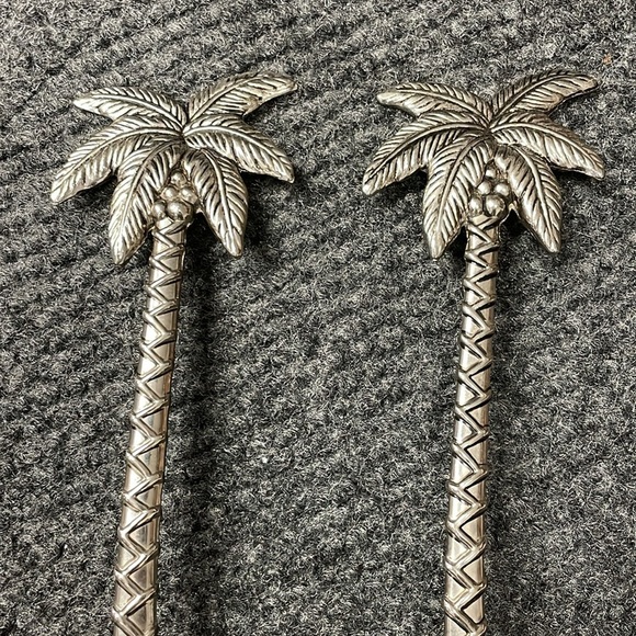 Godinger Palm Tree Large Salad Serving Set Silver Dinnerware Serving Tongs - Picture 2 of 6